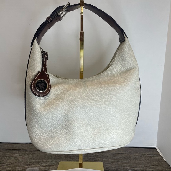 Dooney & Bourke Handbags - Doony & Bourke Cream and Brown Hobo Bag  shoulder purse. Pre-owned. Has wear.